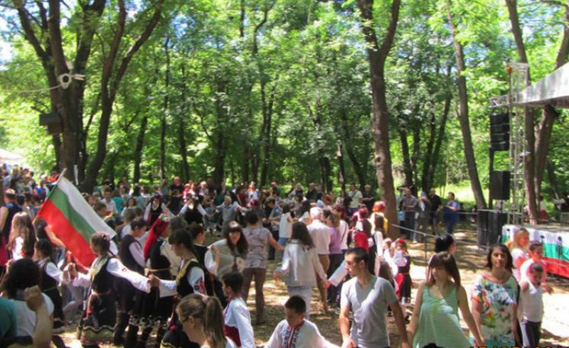 Над 4000 народни изпълнители от цяла България пристигат за четвъртия “Народен събор Пловдив“