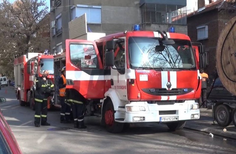 Пожар избухна в училище в Кючука заради повреден климатик