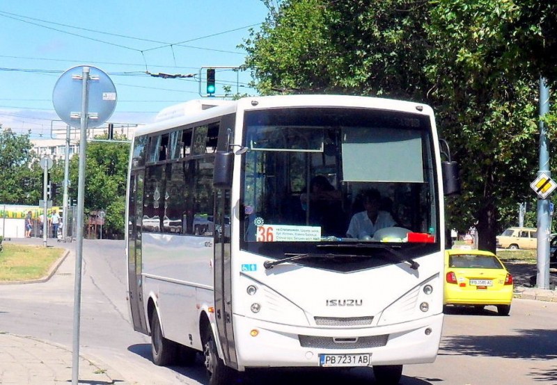 Затварят булевард в Кючука, три автобуса с променени маршрути