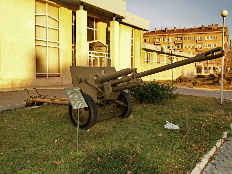 Военноисторическият музей идва на мястото на първото летище край Пловдив