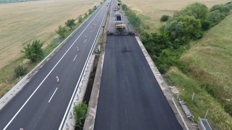 Започва ремонтът на АМ Тракия край Цалапица, движението е отклонено