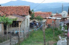 karvav-pogrom-mezhdu-dve-romski-familii-812.jpg