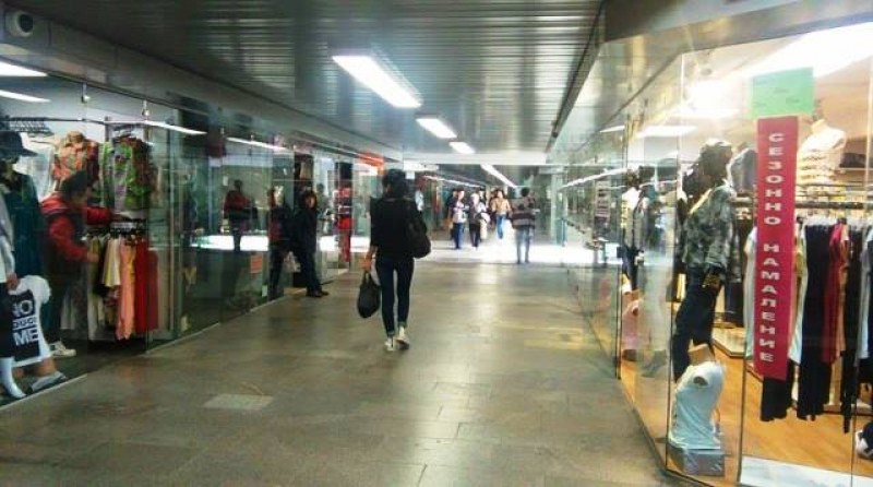 Опитват да възродят търговията в подлеза на гарата в Пловдив, свалят тройно наемите