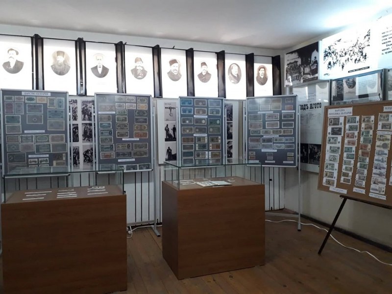 Нумизматична изложба в Сопот показва старите български пари