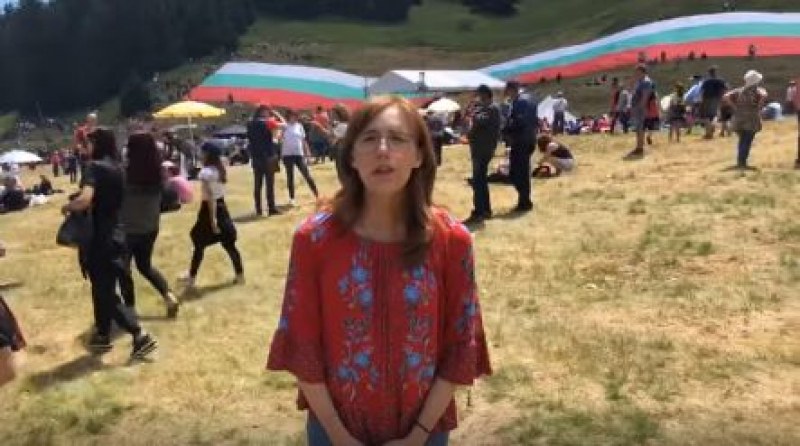 Пловдивчанка нагости с родопски гозби и ракия американската сензация на Рожен - Рейчъл