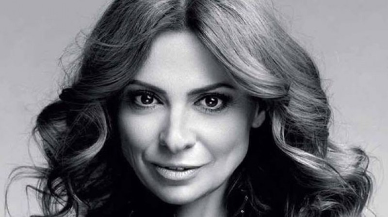 Мирослава Кацарова представя в Конюшните най-новата си концертна програма