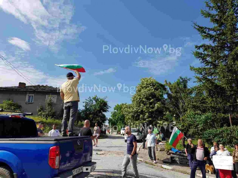 Жителите на селата от Родопската яка излизат на протест заради кариерата