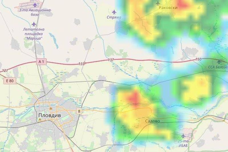 Лятна буря връхлита горещия Пловдив