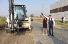 Първа копка даде старт на ремонта на пътя Стамболийски - Триводици parva-kopka-dade-start-remonta-patia-401.jpg