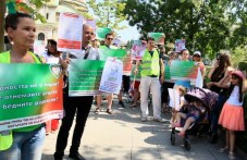 roditeli-izlizat-dnes-protest-sreshtu-190.jpg