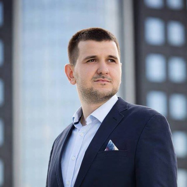 Фаворитът на “Демократична България“ за кандидат за кмет в Пловдив си даде отвод