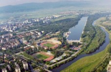 stroitelni-akuli-se-opitaha-da-grabnat-156.jpg
