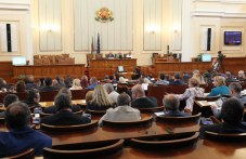 Парламентът реши: Кметовете не са длъжни да имат приемни дни за граждани parlamentat-reshi-kmetovete-ne-sa-991.jpg