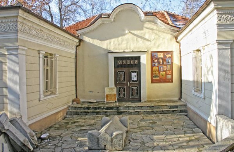 Три музея в Асеновград с вход свободен тази вечер, ще научим историята и значението на аксесоарите