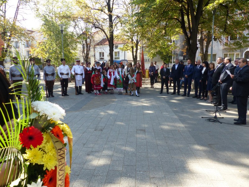 Пловдив отбеляза 111-та годишнина от провъзгласяването на Независимостта на България ФОТОГАЛЕРИЯ