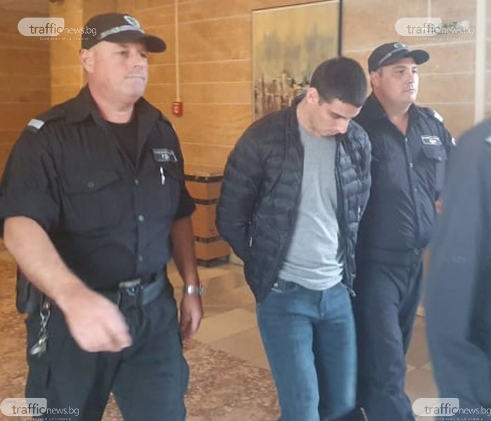 Майката на младежа, взривил два банкомата: Аз съм виновна за всичко, оставих го сам
