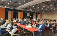 Пловдив става център за онлайн търговия! 50 фирми ще имат своя платформа в eBay plovdiv-stava-tsentar-onlain-targoviia-812.jpg