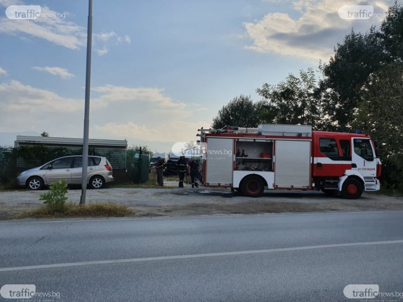 Деца подпалиха автоморга в Пловдив, крили се там да пушат