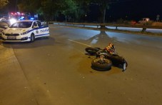 Моторист се блъсна в кола край Колодрума motorist-se-blasna-kola-krai-kolodruma-291.jpg