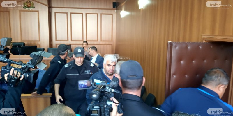 Пловдивският окръжен съд остави в ареста тримата от ДАИ, обвинени в подкуп