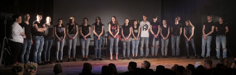 Най-якият спектакъл, изигран от тийнейджъри за тийнейджъри, идва в Пловдив