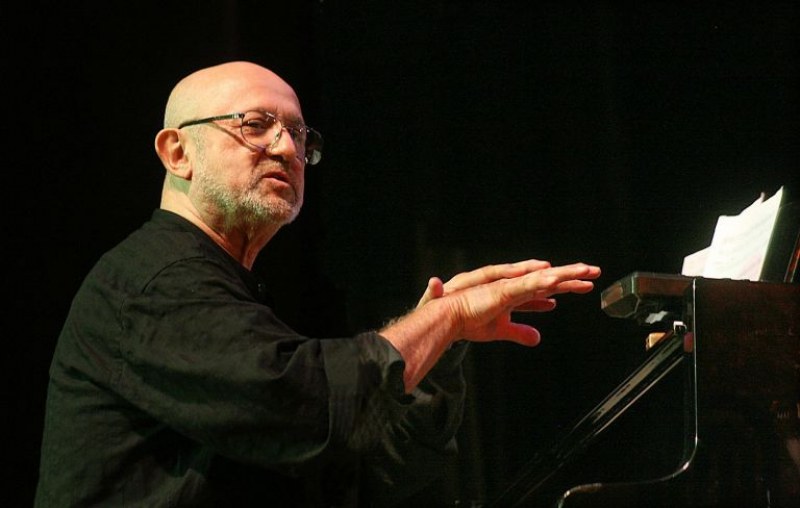 Днес се прощаваме с големия Милчо Левиев