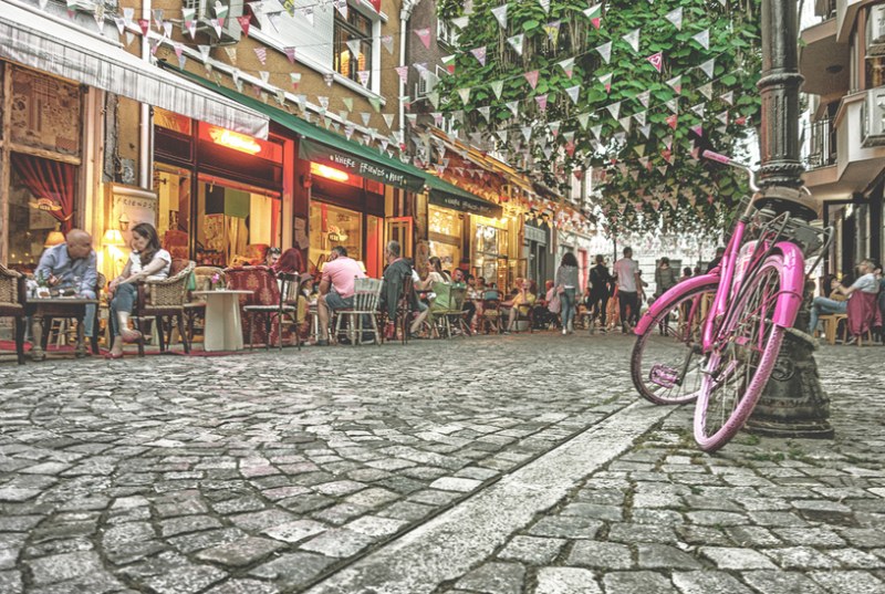 Театър и много изложби забавляват днес в Пловдив