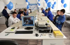 nova-moderna-laboratoriia-otvori-vrati-805.jpg