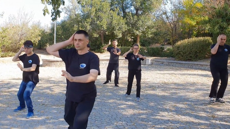 „По стъпките на мъдреците“: Майстор Светослав Сомов преподава Тай Чи практики в Пловдив