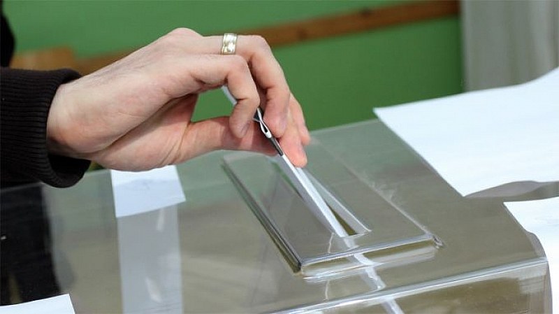 ГЕРБ спечели София, Пловдив и Варна, БСП се утеши с Русе