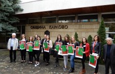 gimnazisti-karlovo-upravliavaha-671.jpg