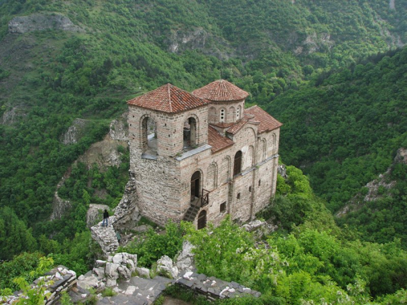 Гласувайте! Уникални забележителности в Асеновградско се състезават за Годишните награди в туризма