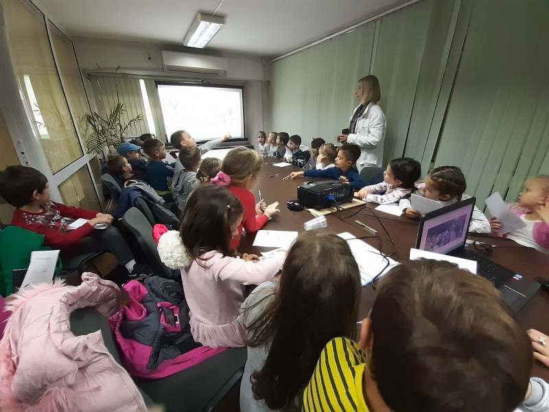 5-годишни малчугани гостуваха на екоинспекцията в Пловдив, видяха корморани и патици край Марица