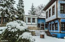 izlozhbi-i-teatar-izkushavat-snezhnata-470.jpg