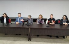 nad-300-malki-gimnastichki-uchastvat-480.jpg