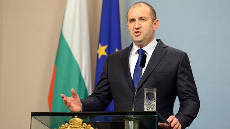 Президентът към кмета на Карлово: Вярвам, че ще продължите да оправдавате доверието на своите съграждани