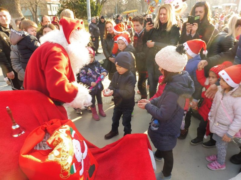 Голям детски концерт в Стамболийски! Дядо Коледа и джуджетата идват по-рано за най-нетърпеливите