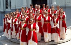 Девически хор “Евмолпея“ оглася новата зала “2019“ с Коледно вдъхновение devicheski-hor-evmolpeia-oglasia-novata-331.jpg