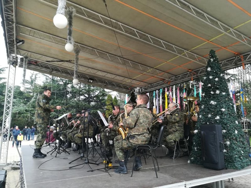 Карловските военни музиканти бяха специални гости в Казанлък