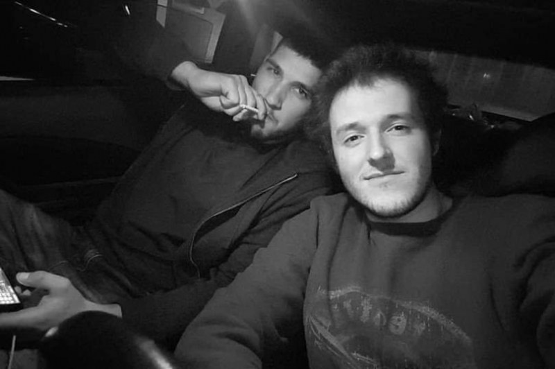 Снимка показва кои точно са двамата обирджии на казиното в Карлово