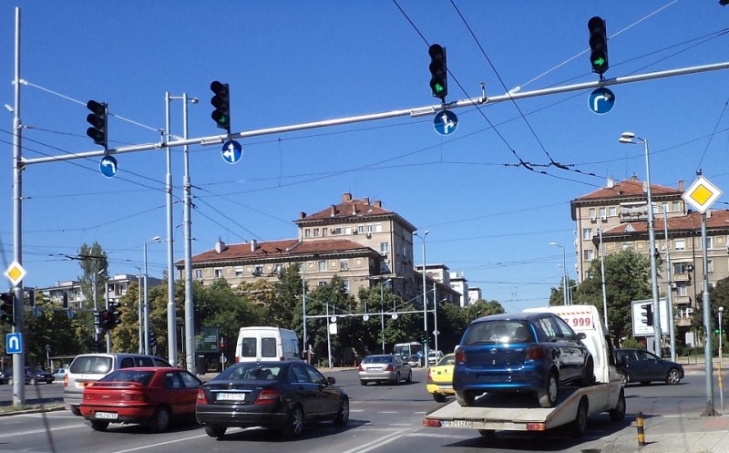 Въвеждат нова организация на движението на четири кръстовища в Пловдив