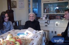 90-годишна учителка от Карловско вдъхновява тийнейджъри с магията на математиката 90-godishna-uchitelka-karlovsko-384.jpg