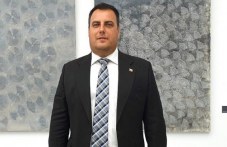 kostadin-yazov-betonniiat-most-mozhe-da-932.jpg