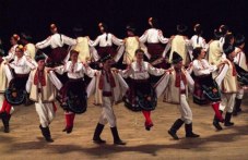 krashni-hora-shte-se-viiat-pred-277.jpg