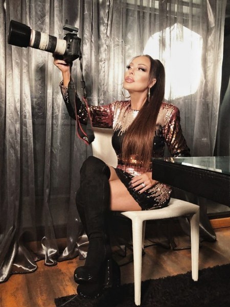 Ивана вся смут в пловдивски хотел, докато снима нов клип
