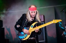 kitarist-legenda-scorpions-sviri-plovdiv-538.jpg