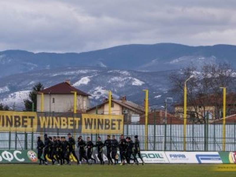 “Канарчетата“ се събраха на първия си лагер за годината