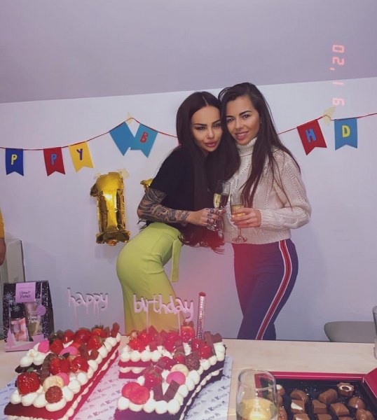 Пловдивската дива Сузанита стана на 17! Под онази фасада се крие голямо сърце, написа сестра й
