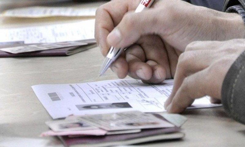 Работещите в големи предприятия в Пловдивско няма да се редят за документи, полицията идва на крака