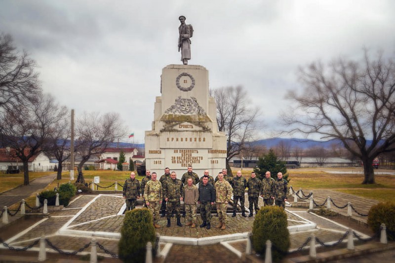 Американски сержанти гостуваха на Карловската бригада